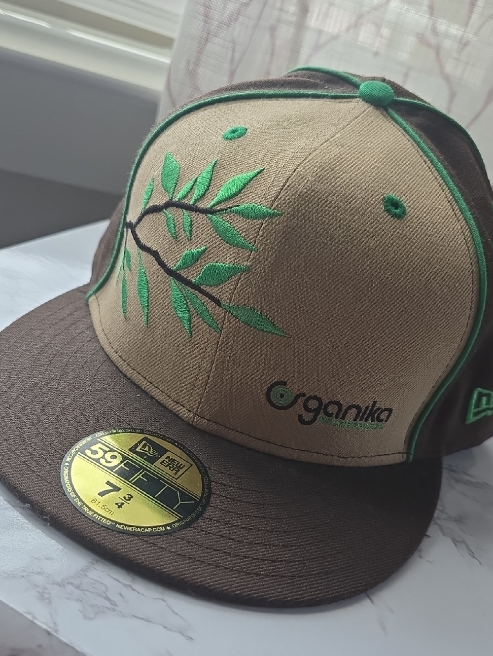 Brown & Tan Embroidered Leaf Snapback Hat